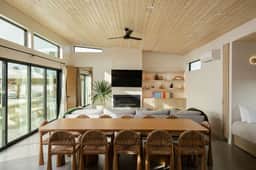 The Beachhouse in the Desert